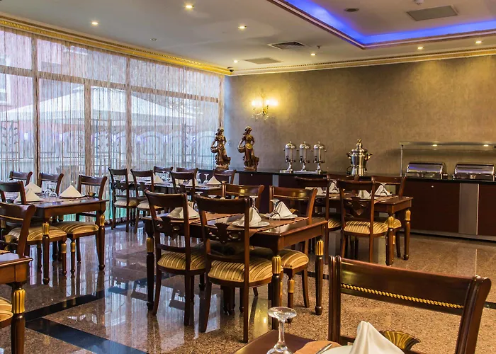 Hotel Grand Work & 4*